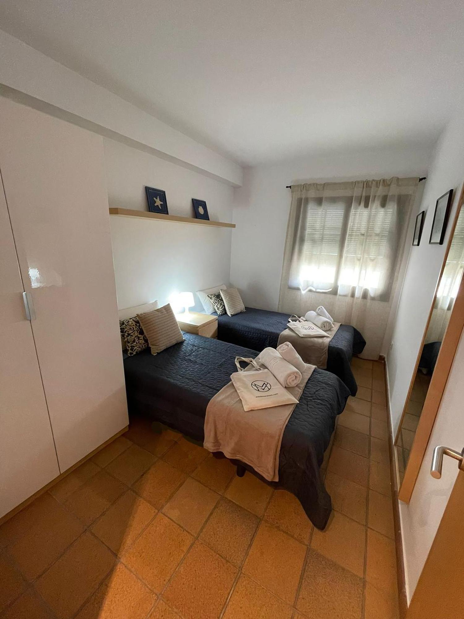 Anna Apartment L' Escala Bagian luar foto